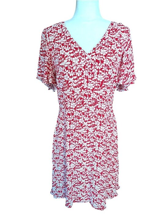 Brooks Brothers Dresses & Skirts - Brooks Brothers Red Fleece White Floral Flutter-Sleeve V-Neck Dress SZ 10